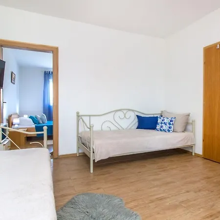 Casa de hóspedes Dalmati House 3*
