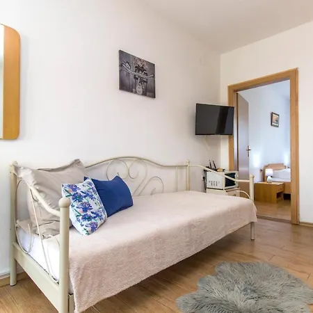 Dalmati House Konukevi Brodarica (Sibenik-Knin)