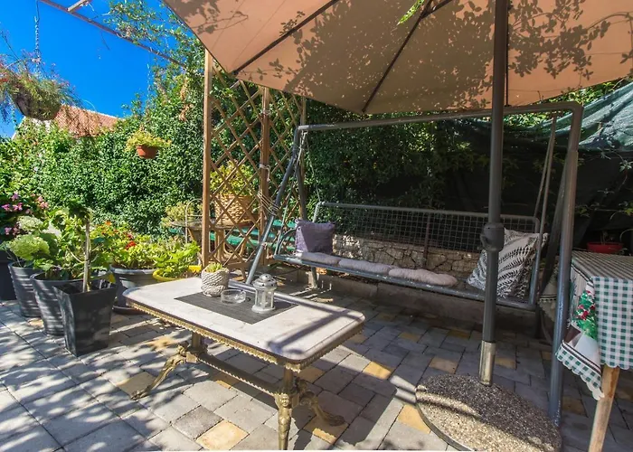 Dalmati House Brodarica (Sibenik-Knin)