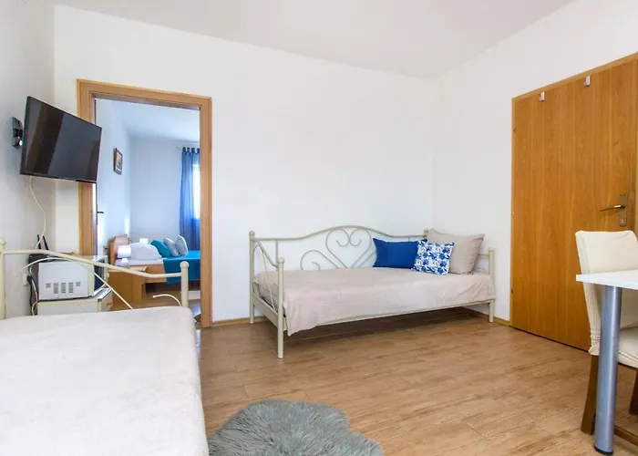 Guest house Dalmati House 3*